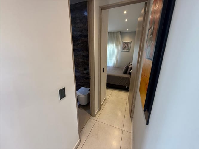 Casa de 4 alcobas en venta en La Chinca, La Estrella, 216 m² · foto 18 de 24
