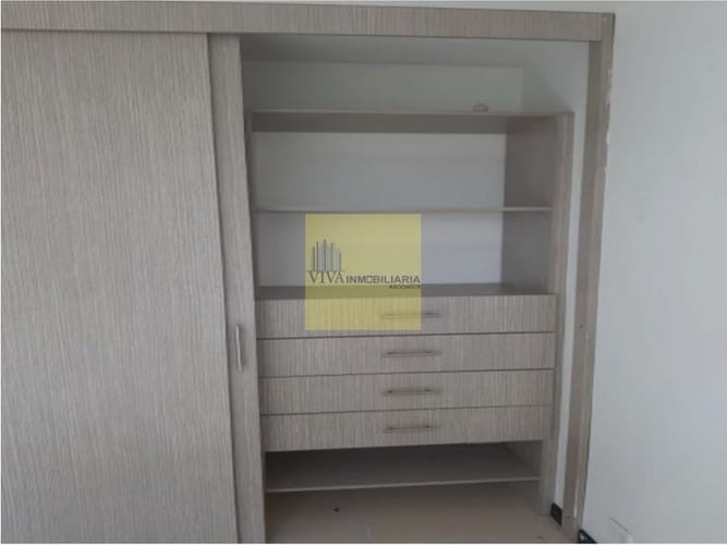 Apartaestudio en venta en Suramérica, Itagüí, 98 m² · foto 9 de 13