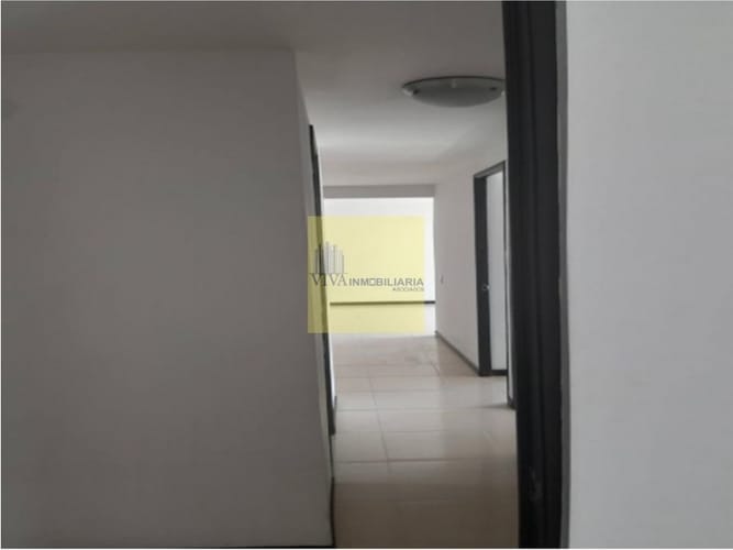 Apartaestudio en venta en Suramérica, Itagüí, 98 m² · foto 11 de 13
