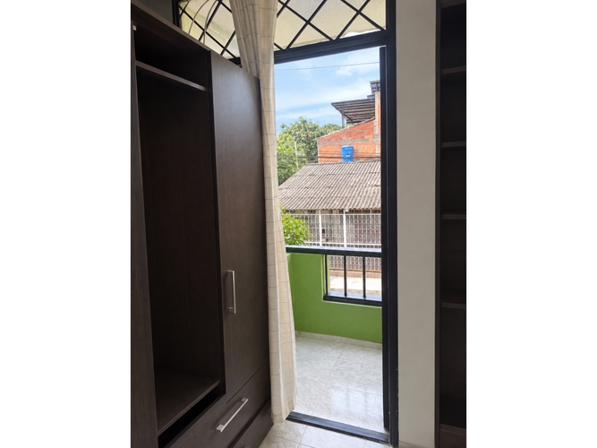 Casa de 4 alcobas en venta en La Gaviota, Ibagué, 132 m² · foto 5 de 13
