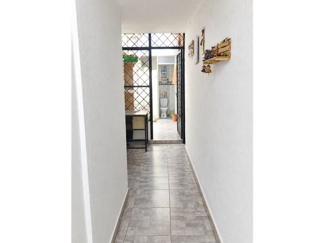 Casa de 4 alcobas en venta en La Gaviota, Ibagué, 132 m² · foto 9 de 13