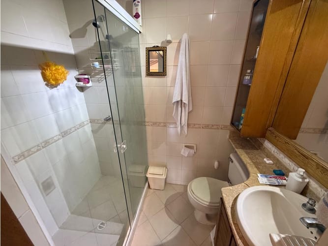 Casa de 3 alcobas en venta en San Isidro, Medellín, 186 m² · foto 14 de 24