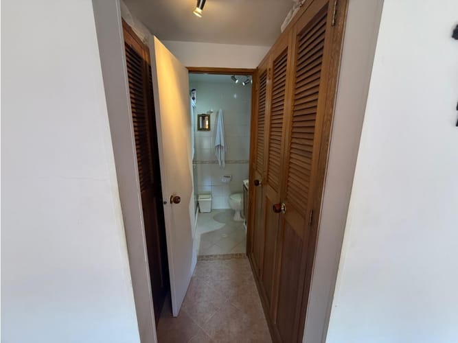Casa de 3 alcobas en venta en San Isidro, Medellín, 186 m² · foto 19 de 24
