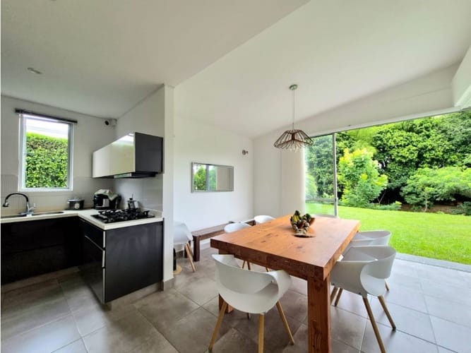 Casa de 2 alcobas en venta en Cerritos, Pereira, 160 m² · foto 8 de 12