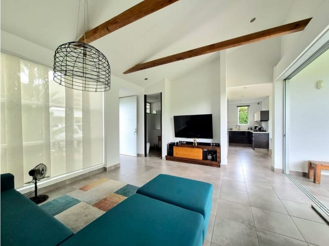 Casa de 2 alcobas en venta en Cerritos, Pereira, 160 m² · foto 11 de 12