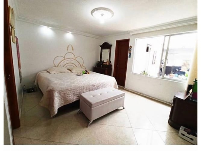 Apartamento de 4 alcobas en venta en Belén, Medellín, 255 m² · foto 3 de 8