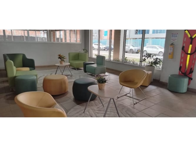 Apartamento de 1 alcoba en venta en Villemar, Bogotá, 42 m² · foto 2 de 18