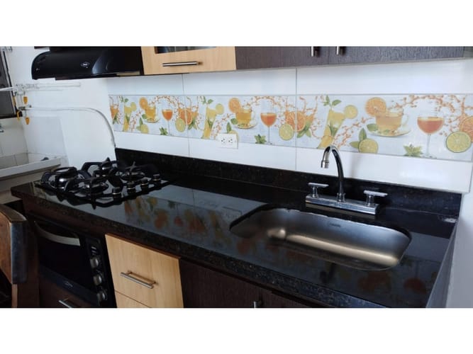 Apartamento de 2 alcobas en venta en Loma Del Indio, Medellín, 38 m² · foto 4 de 9