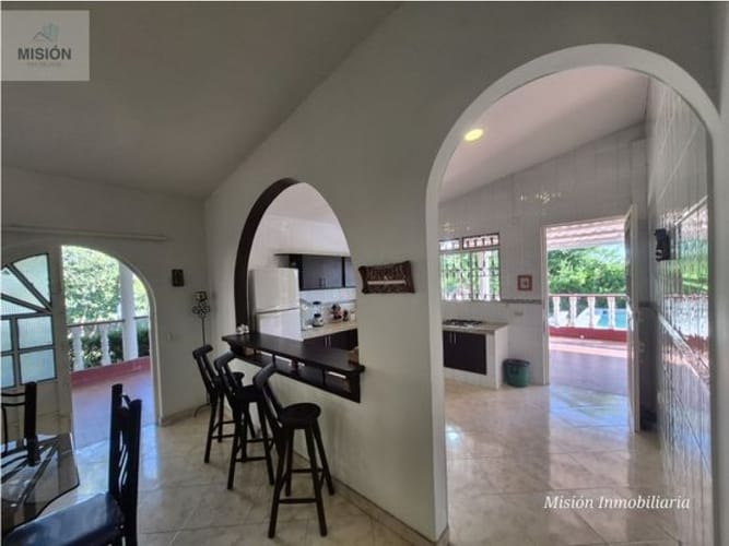 Casa de 3 alcobas en venta en Ricaurte, Ricaurte, 398 m² · foto 21 de 24