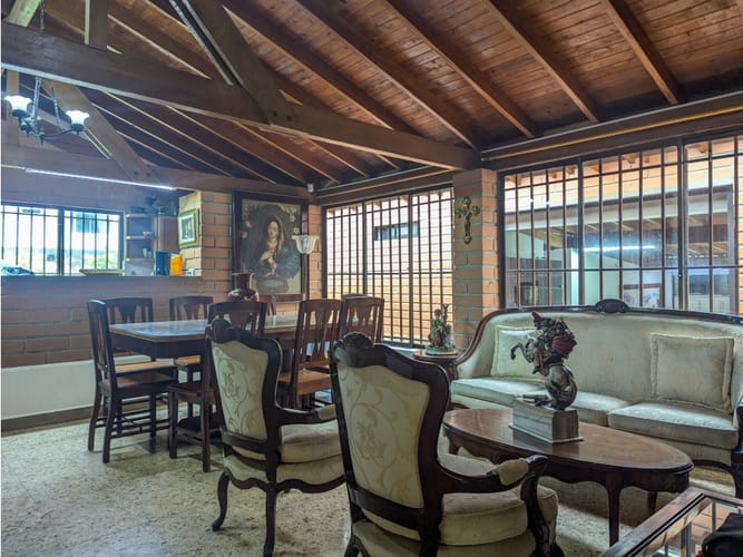 Casa de 7 alcobas en venta en Los Balsos, Medellín, 300 m² · foto 12 de 24
