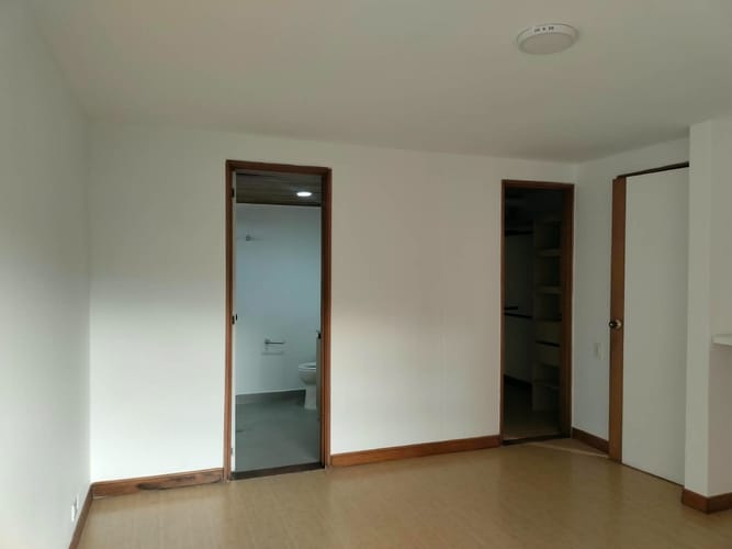 Apartamento de 2 alcobas en arriendo en Santa María De Los Ángeles, Medellín, 72 m² · foto 10 de 14