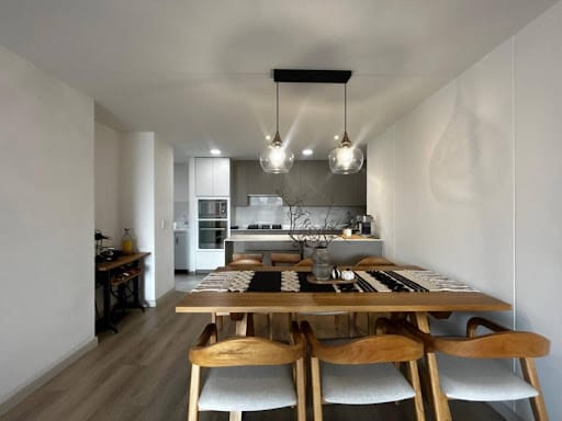 Apartamento de 3 alcobas en venta en Loma Del Chocho, Envigado, 126 m² · foto 4 de 24