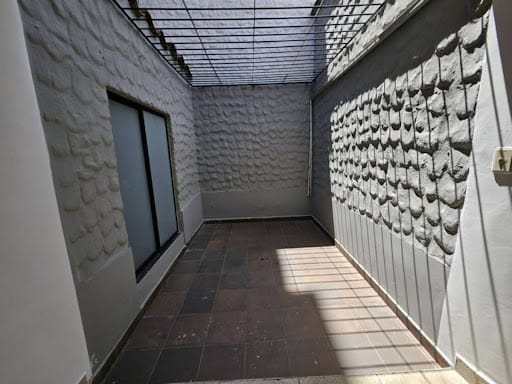 Casa de 8 alcobas en arriendo en Conquistadores, Medellín, 350 m² · foto 17 de 24