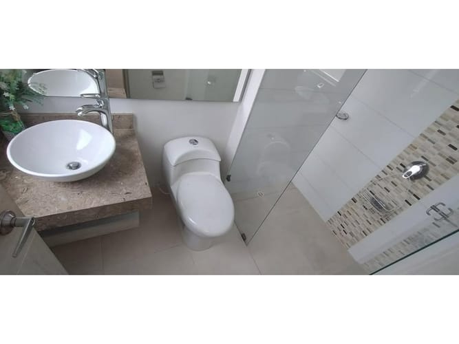 Casa de 3 alcobas en venta en Ricaurte, 98 m² · foto 13 de 21