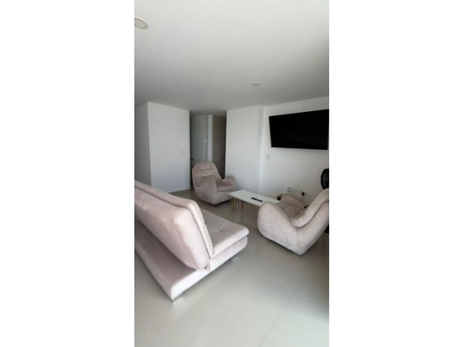 Apartamento de 2 alcobas en venta en Quirinal, Neiva, 79 m² · foto 8 de 24
