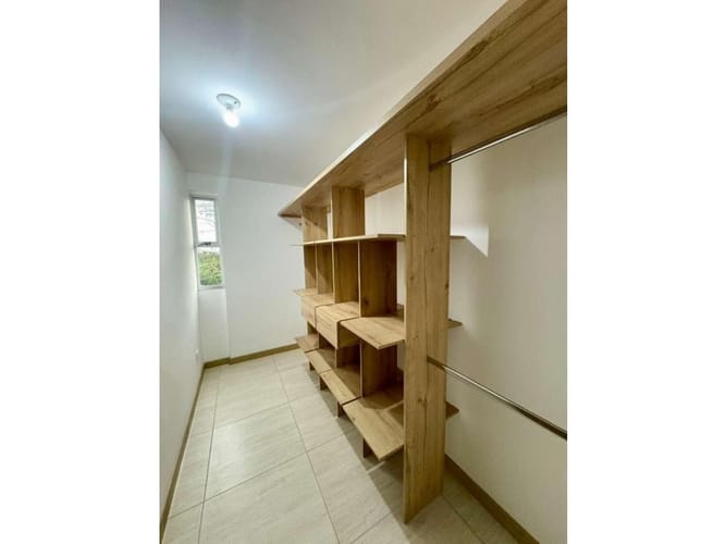 Apartamento de 2 alcobas en venta en Belmonte, Pereira, 67 m² · foto 9 de 11