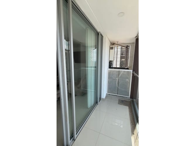 Apartamento de 2 alcobas en venta en Quirinal, Neiva, 79 m² · foto 11 de 24