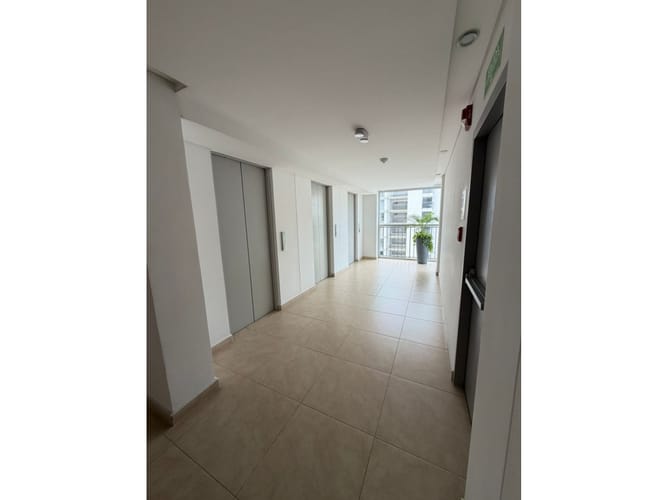 Apartamento de 2 alcobas en venta en Quirinal, Neiva, 79 m² · foto 24 de 24