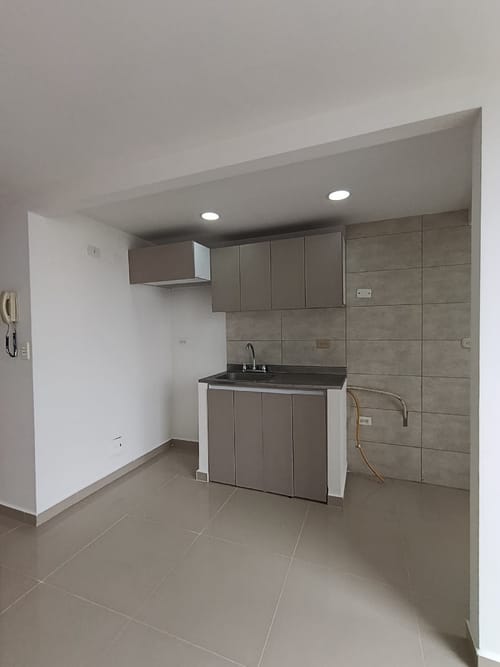 Apartamento de 3 alcobas en arriendo en La Palestina, Cúcuta, 56 m² · foto 2 de 15