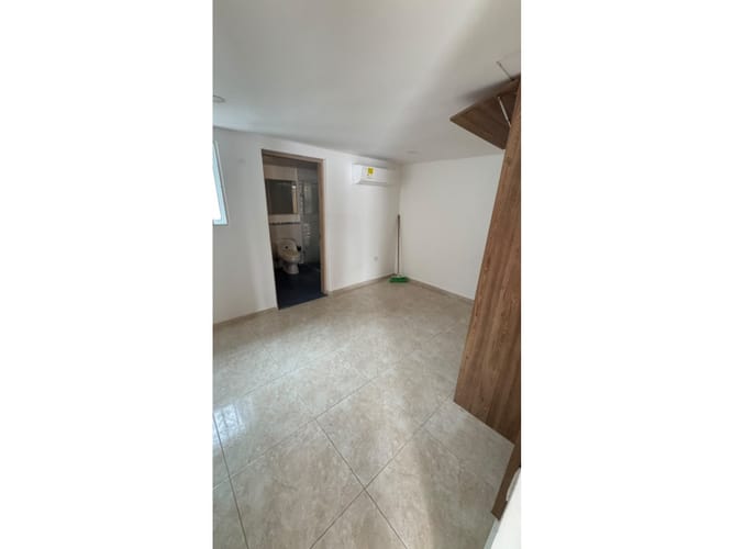 Casa de 5 alcobas en arriendo en Crespo, Cartagena, 250 m² · foto 11 de 13