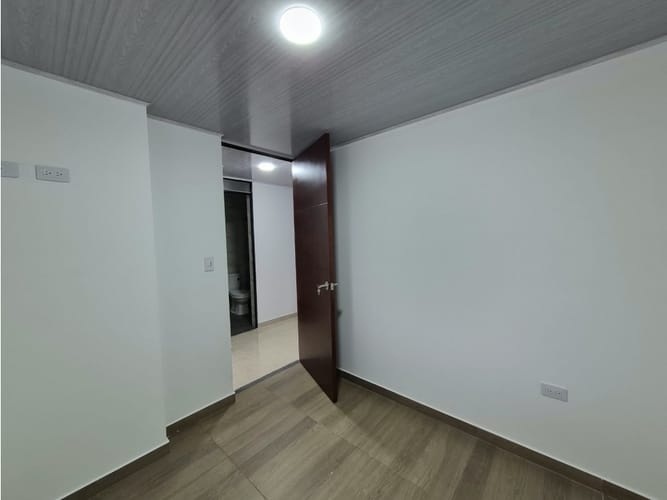 Apartamento de 3 alcobas en venta en Asis, Tunja, 70 m² · foto 9 de 18