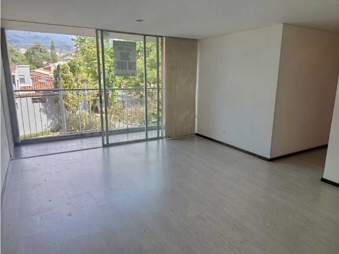 Apartamento de 3 alcobas en arriendo en El Trianon, Envigado, 92 m² · foto 2 de 24