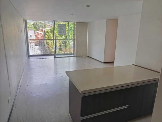 Apartamento de 3 alcobas en arriendo en El Trianon, Envigado, 92 m² · foto 3 de 24
