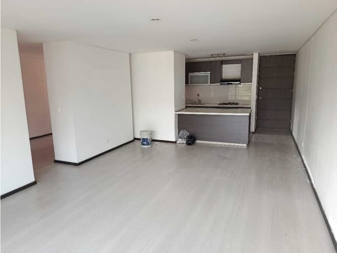 Apartamento de 3 alcobas en arriendo en El Trianon, Envigado, 92 m² · foto 7 de 24