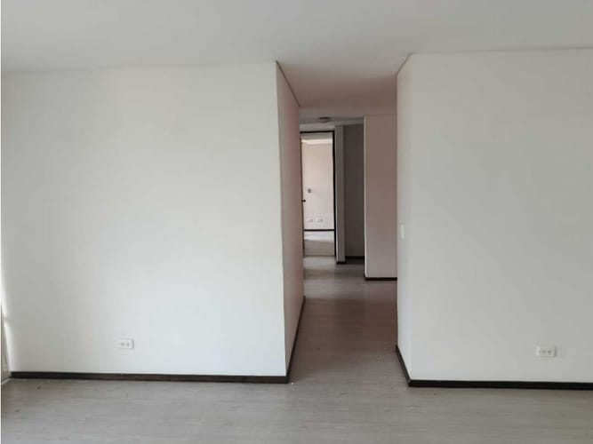 Apartamento de 3 alcobas en arriendo en El Trianon, Envigado, 92 m² · foto 13 de 24