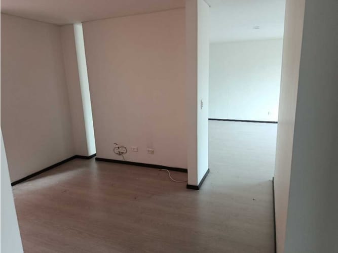 Apartamento de 3 alcobas en arriendo en El Trianon, Envigado, 92 m² · foto 15 de 24