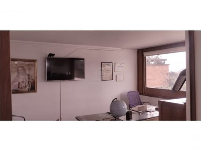 Apartamento de 5 alcobas en venta en Chicó Alto, Bogotá, 248 m² · foto 21 de 24