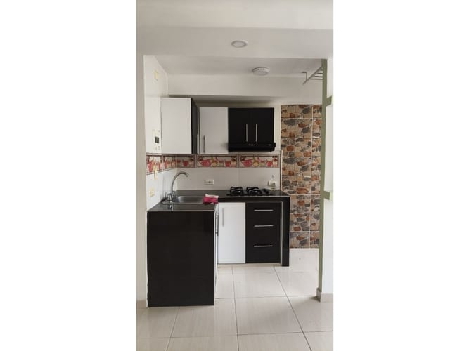 Apartamento de 3 alcobas en venta en Bosques De San Luis, Neiva, 49 m² · foto 2 de 22