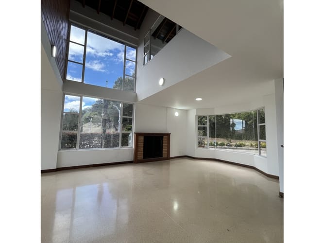 Casa de 6 alcobas en venta en Carrizales, Envigado, 350 m² · foto 10 de 22