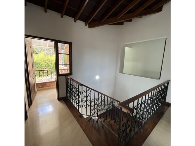 Casa de 6 alcobas en venta en Carrizales, Envigado, 350 m² · foto 11 de 22