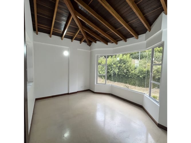 Casa de 6 alcobas en venta en Carrizales, Envigado, 350 m² · foto 12 de 22