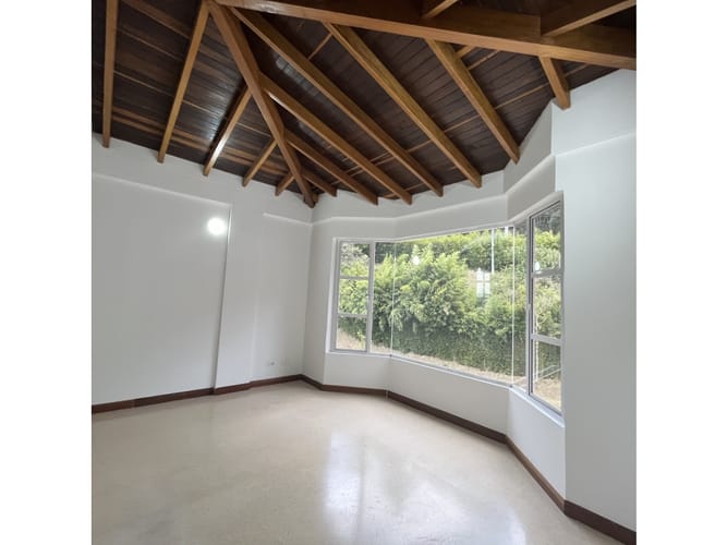 Casa de 6 alcobas en venta en Carrizales, Envigado, 350 m² · foto 13 de 22