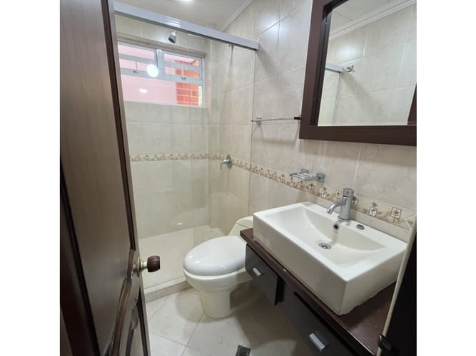 Casa de 6 alcobas en venta en Carrizales, Envigado, 350 m² · foto 21 de 22