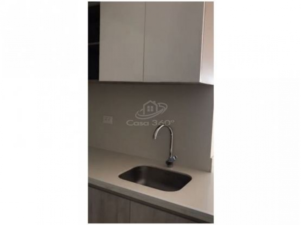 Apartamento en venta en Lagos De Torca, Bogotá · foto 3 de 11