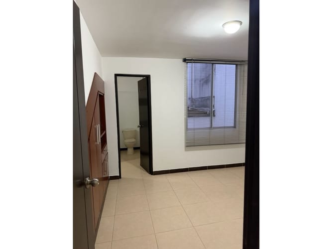 Casa de 4 alcobas en venta en Morelia, Pereira, 159 m² · foto 12 de 12