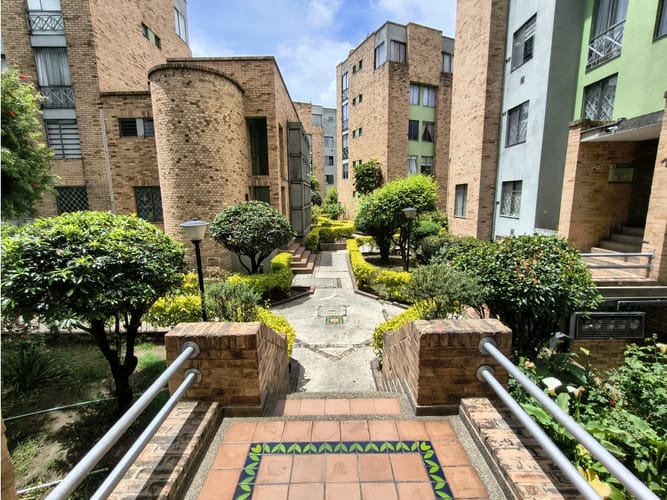Apartamento de 3 alcobas en venta en Milenta, Bogotá, 64 m² · foto 3 de 24