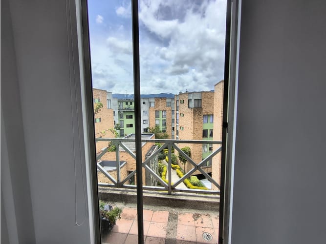 Apartamento de 3 alcobas en venta en Milenta, Bogotá, 64 m² · foto 12 de 24