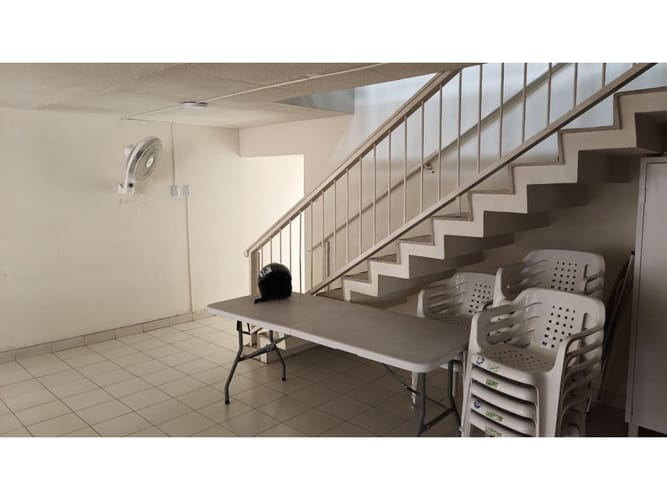 Casa de 6 alcobas en venta en Quirinal, Neiva, 450 m² · foto 11 de 24