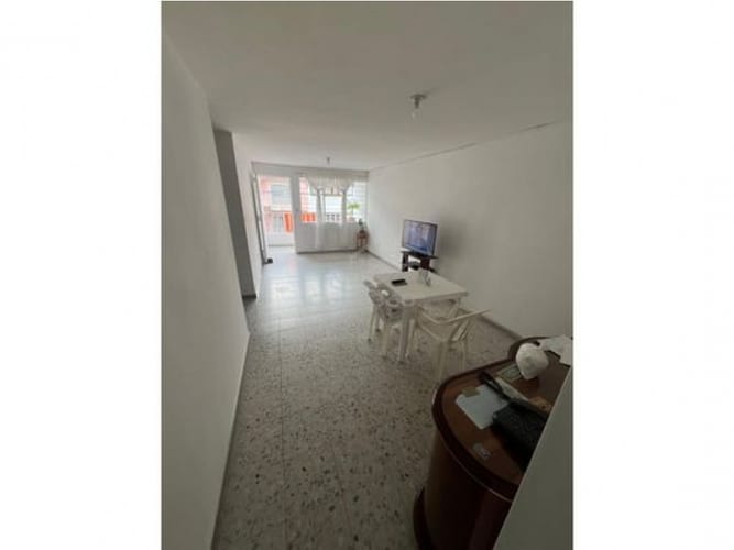 Casa de 3 alcobas en venta en Shellmar, Medellín, 99 m² · foto 3 de 16