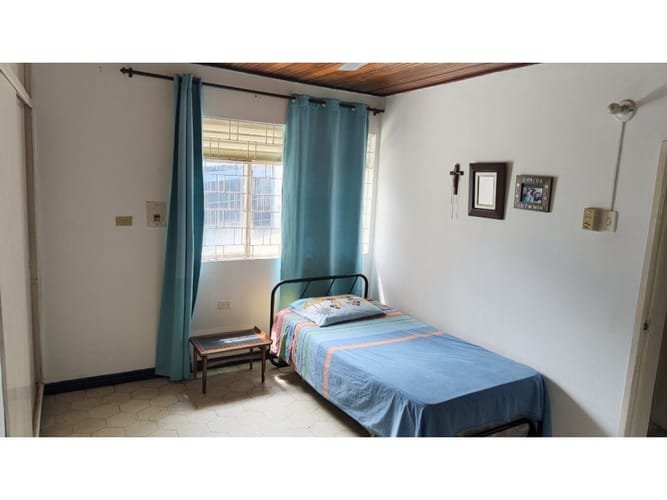 Casa de 6 alcobas en venta en Quirinal, Neiva, 450 m² · foto 23 de 24