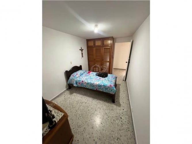 Casa de 3 alcobas en venta en Shellmar, Medellín, 99 m² · foto 15 de 16