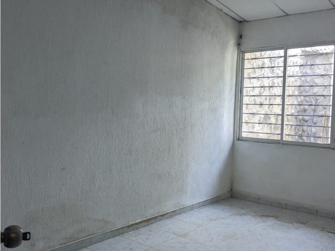 Casa de 4 alcobas en venta en 11 De Noviembre, Santa Marta, 90 m² · foto 11 de 15