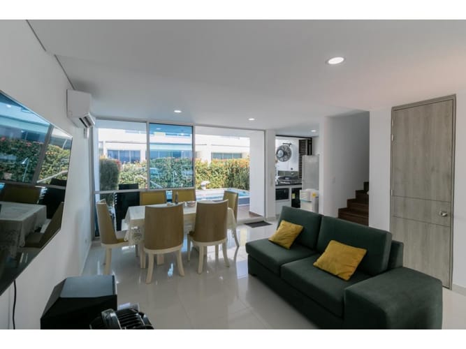 Casa en venta en Ricaurte, 126 m² · foto 9 de 16