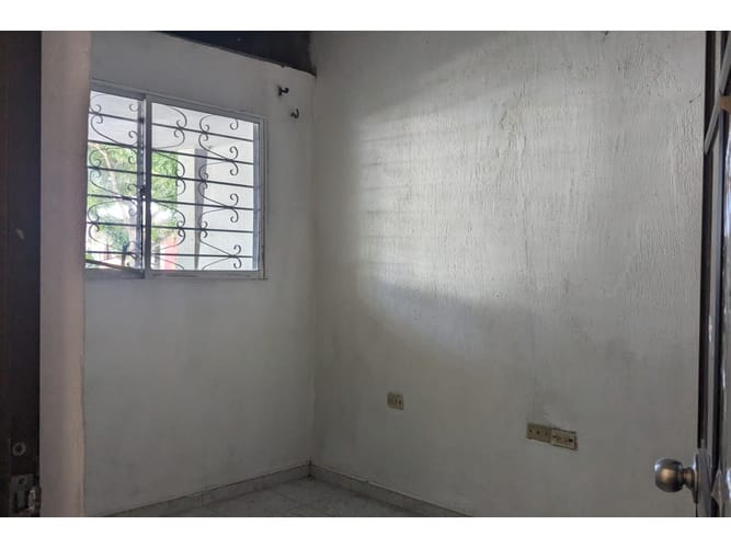 Casa de 4 alcobas en venta en 11 De Noviembre, Santa Marta, 90 m² · foto 13 de 15
