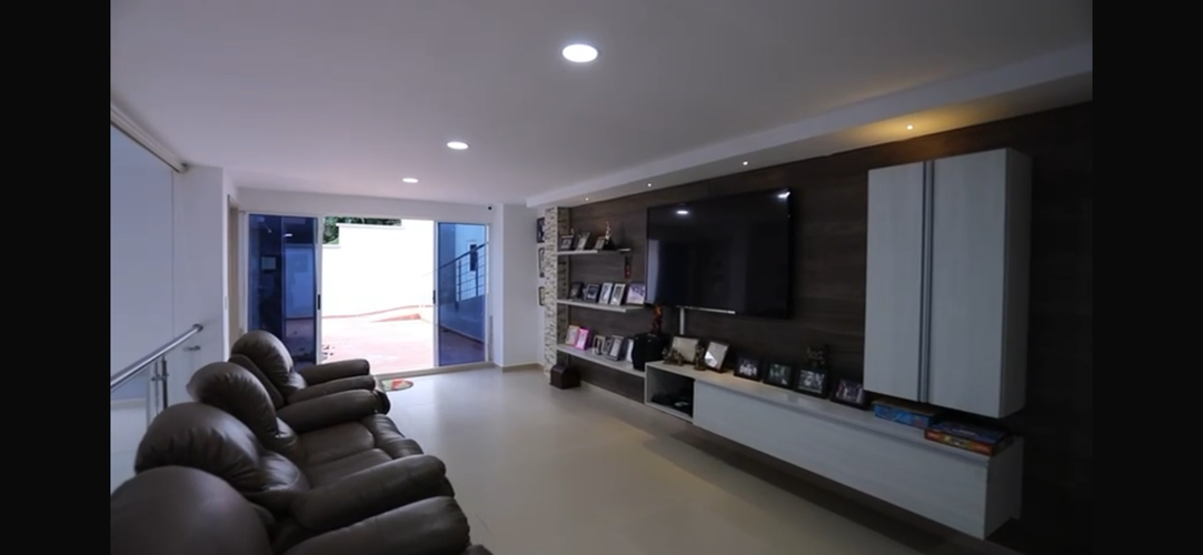 Casa de 7 alcobas en venta en Terrazas De Menzuli, Piedecuesta, 550 m² · foto 7 de 13