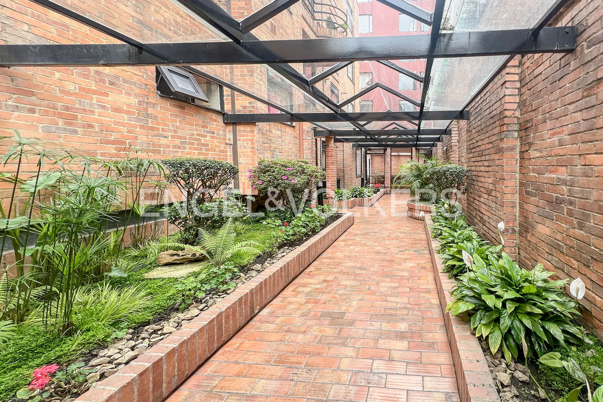 Apartamento en venta en La Carolina, Bogotá · foto 17 de 18